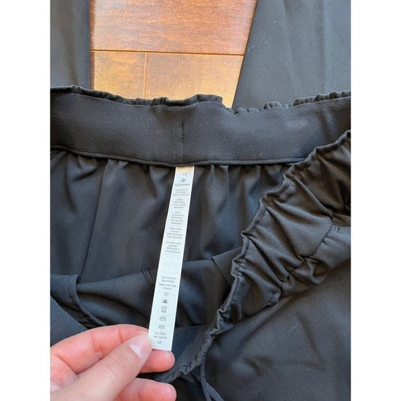 Lululemon Keep Moving Pants 10 Black 7/8 High Rise Nulu Sweat Wick Drawcord - Picture 2 of 8
